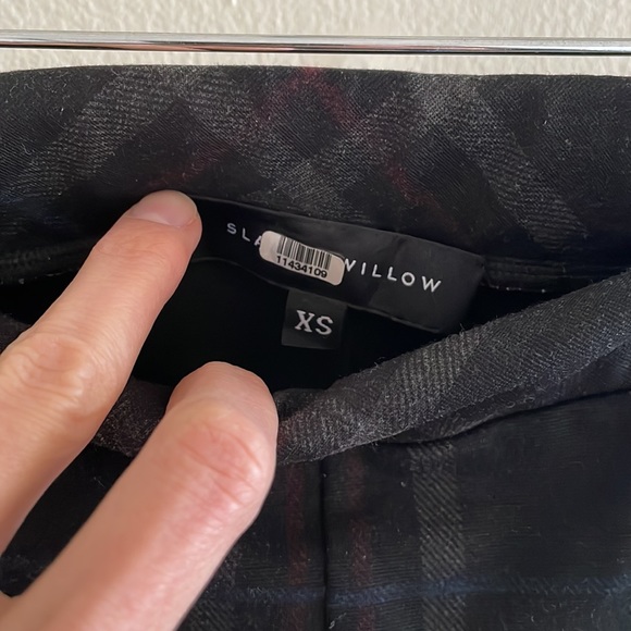 Slate and Willow plaid stretch pants with leather striping. Size XS - Picture 3 of 6